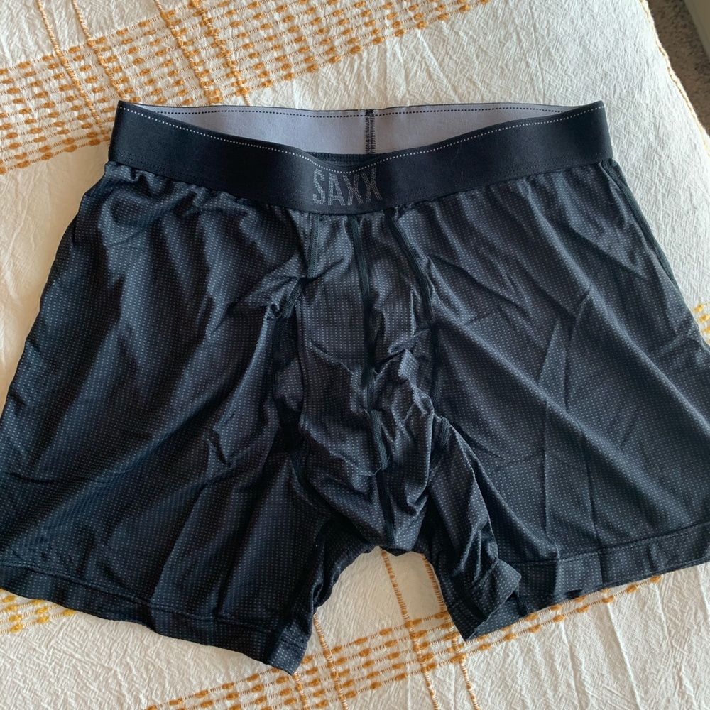 Saxx Quest Mesh Breathable Boxer Briefs Used size medium